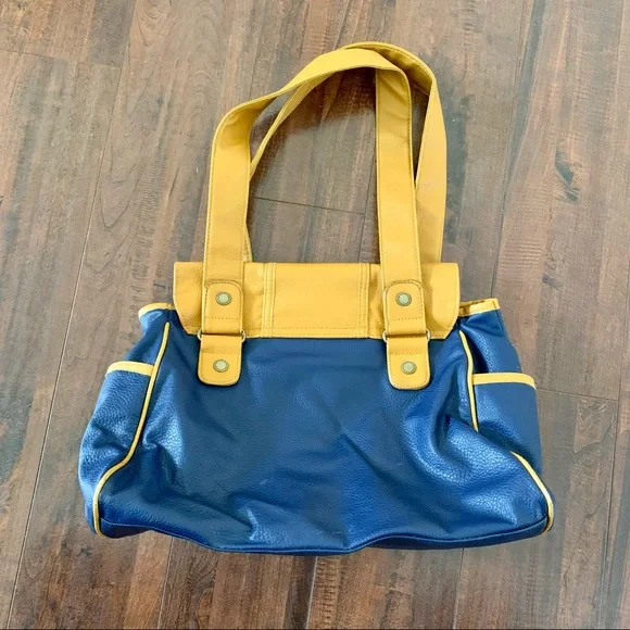 Volcom Gotta Run Shoulder Crossbody Bag/Purse - Picture 6 of 16